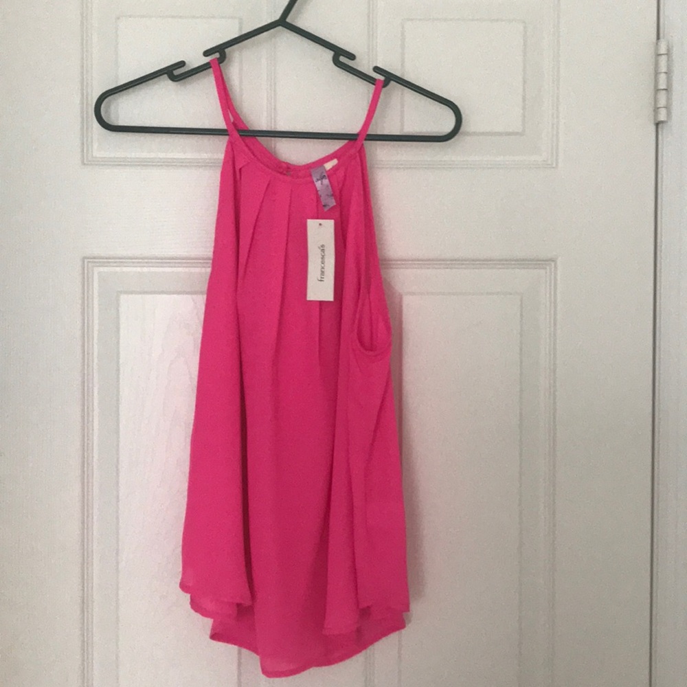 Pink top. 100% polyester